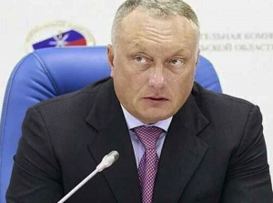 Дмитрий Савельев: между обвинениями и реальными делами на благо региона